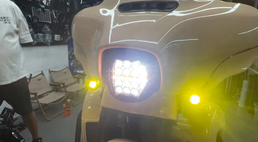 INTELLIGHT Headlamp LED Harley Davidson Touring & Universal 7 Inch