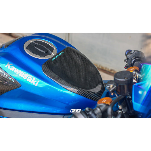 MOTOPLASTA Upper Tank Cover Tangki Carbon Kawasaki ZX25R, ZX25RR Karbon Kevlar