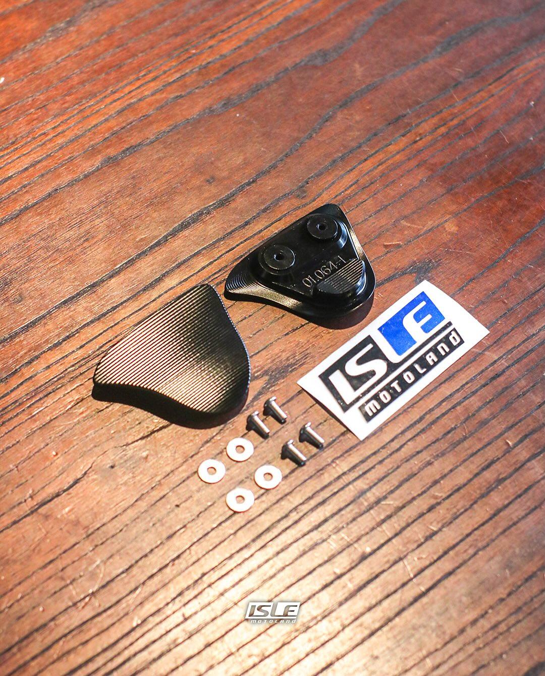 MINNAMOTO Mirror Blanking Plates Yamaha R1 / R1M 20-Up / R1 / R1M 15-19 / R6 17-Up