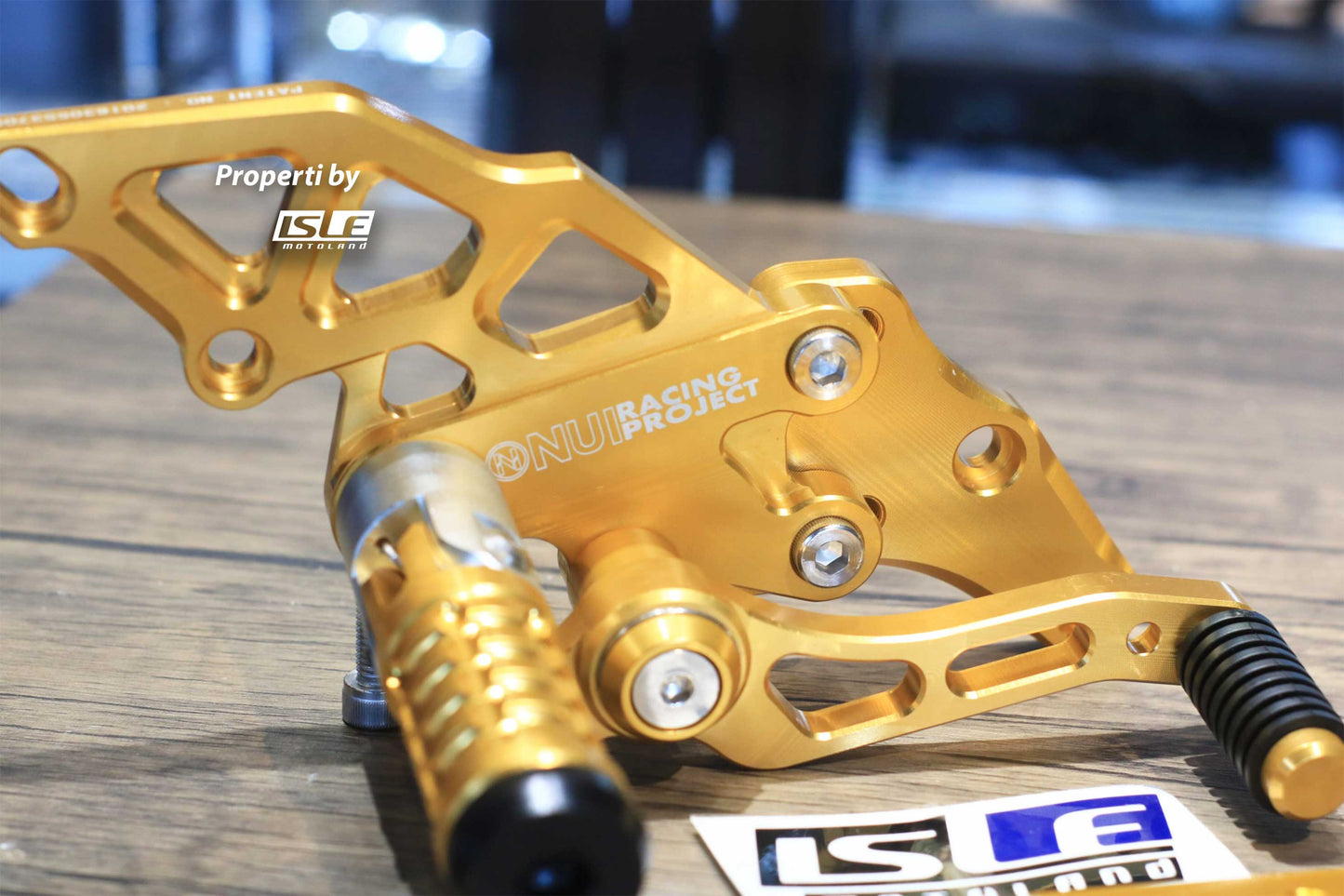 NUI Footstep Racing Yamaha R15 VVA V3 Underbone - Gold Pijakan Kaki