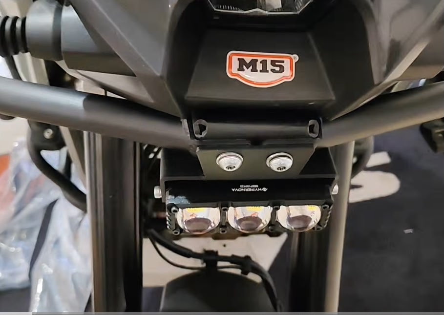 M15 Center Spotlight Bracket Kawasaki KLE 500 26-